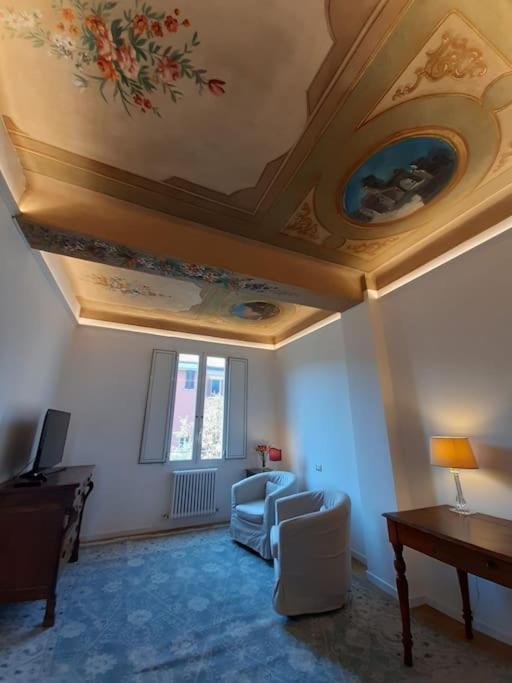 Charme In Righi Apartment Болоня Екстериор снимка